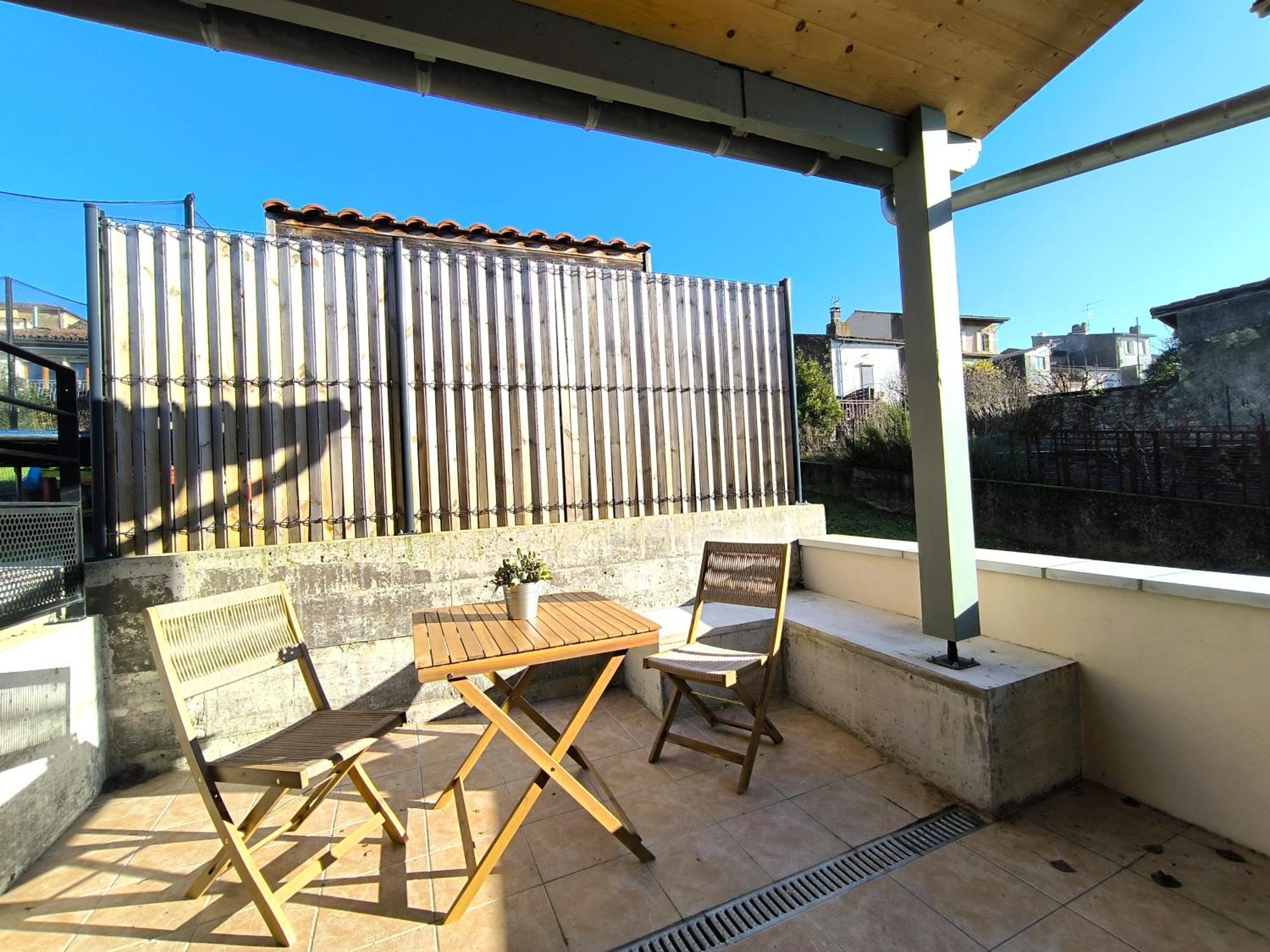 Le Talia - Terrasse Apartment Auch Exterior photo
